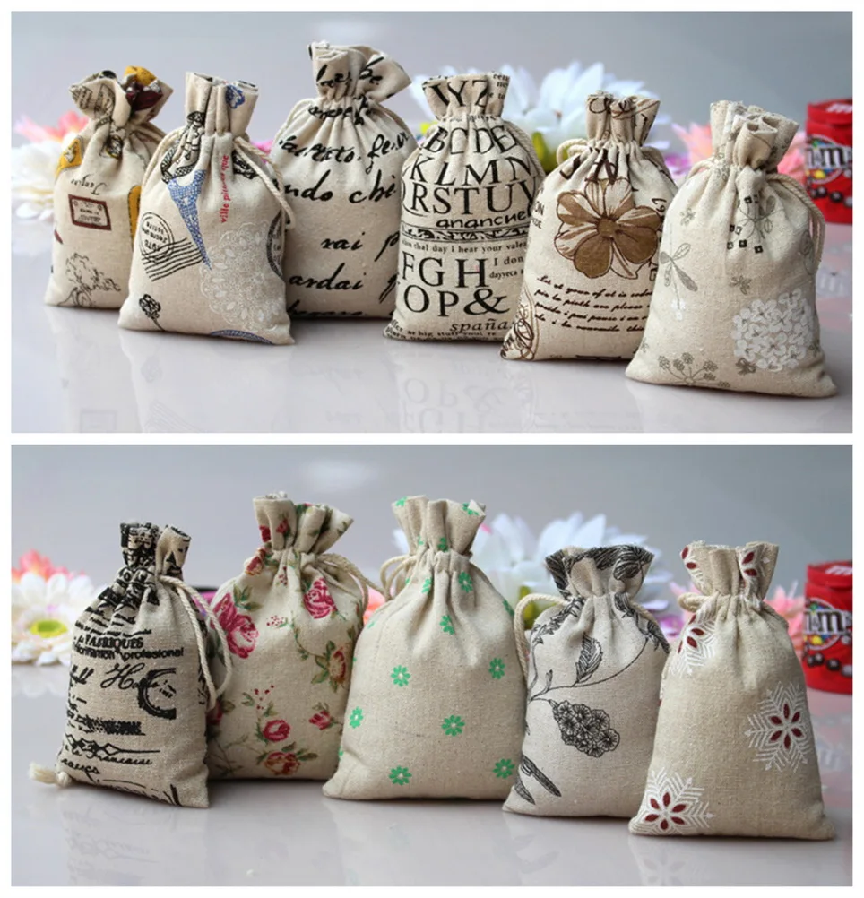 

1 Pcs Cartoon Patterns Handmade Burlap Jute Drawstring Bags for Christmas Gift Candy Storage/ Wedding Decor/Soap