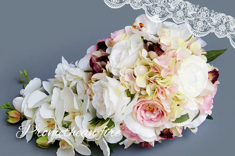 3323442178_2119494333