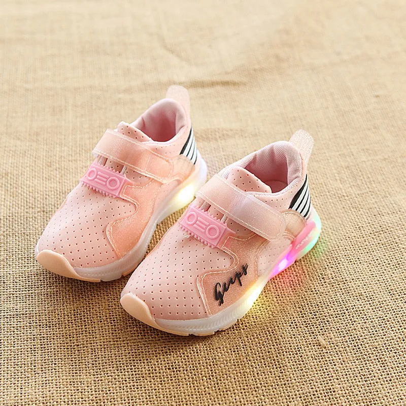 2018 светящиеся светодиодные кроссовки обувь для девочек и мальчиков Детский плоский осветитльный прибор обувь для бега Спортивная