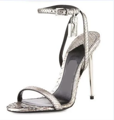 tomford  (7) 