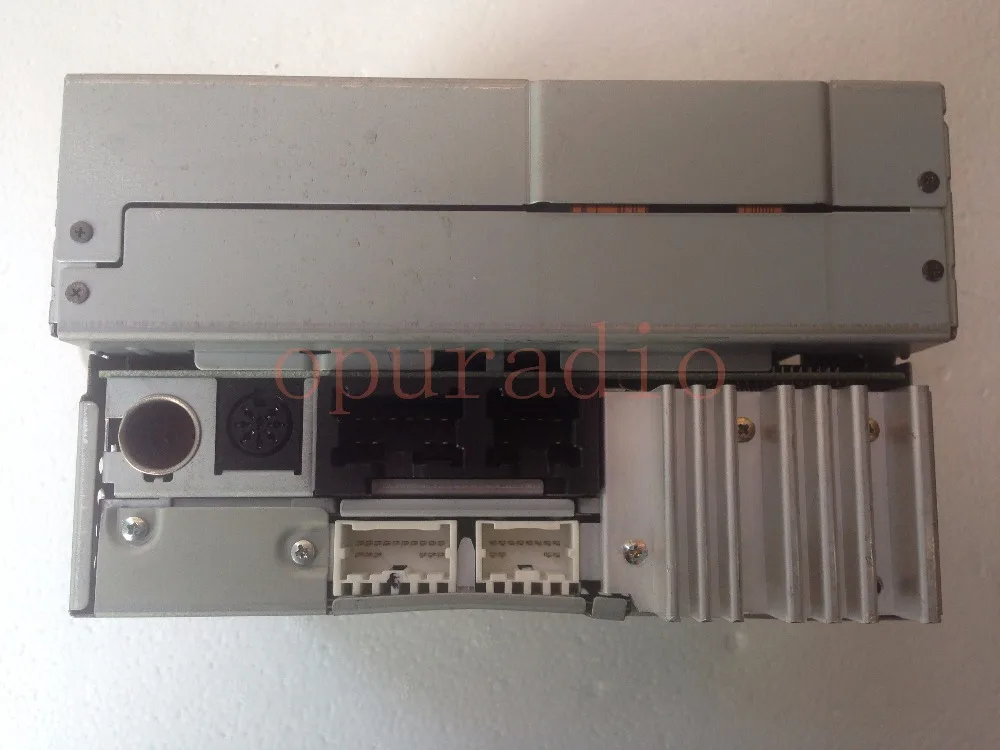 Nissan 28188 AM900 Clarion 6 CD changer for Infiniti G35 03 Japan (4)