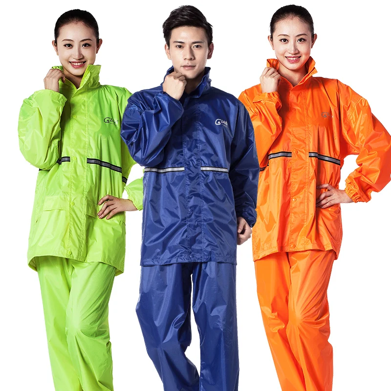 

Professional Adult Outdoor Raincoat Multifunctional Waterproof Pocket Rain Coat Mesh Lining Reflective Tape Rainsuit