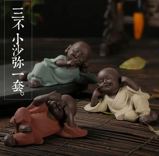 

Three non - small pieces of sand tea Yucai small monk Zisha tea pet color sand ceramic tea tea handmade tea accessories