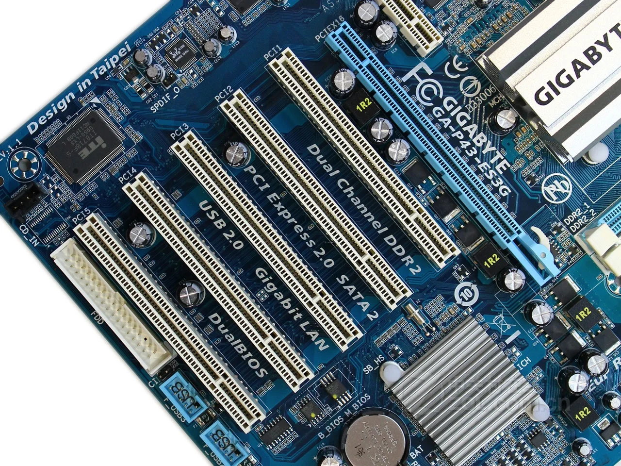 Gigabyte p43t-es3g. Gigabyte ga-p43-es3g p43.