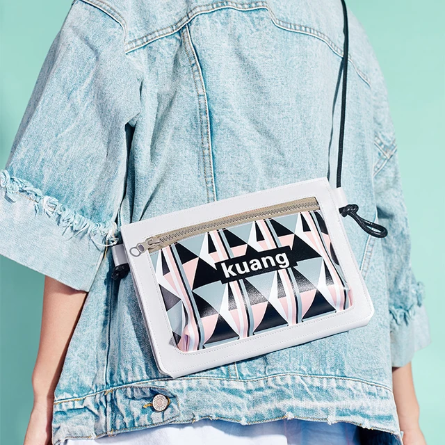 Special Price The new winter female fashion bag Korea multi feature phone change single shoulder bag