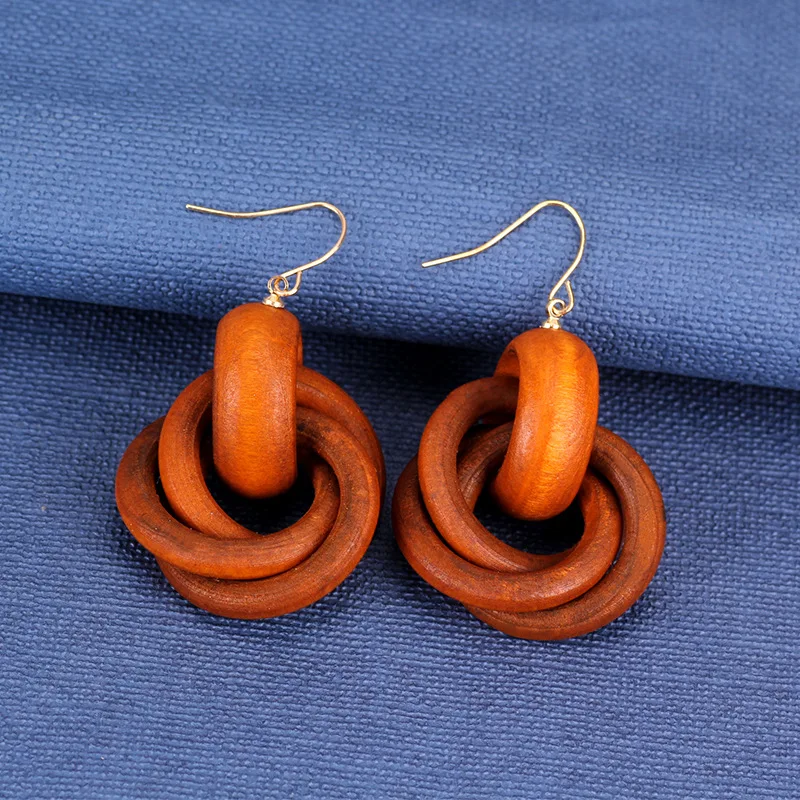 8SEASONS Fashion Jewelry Ear Hook Earring For Women Wood Round Bohemia Geometric White Brown Orange Color, 1 Pair