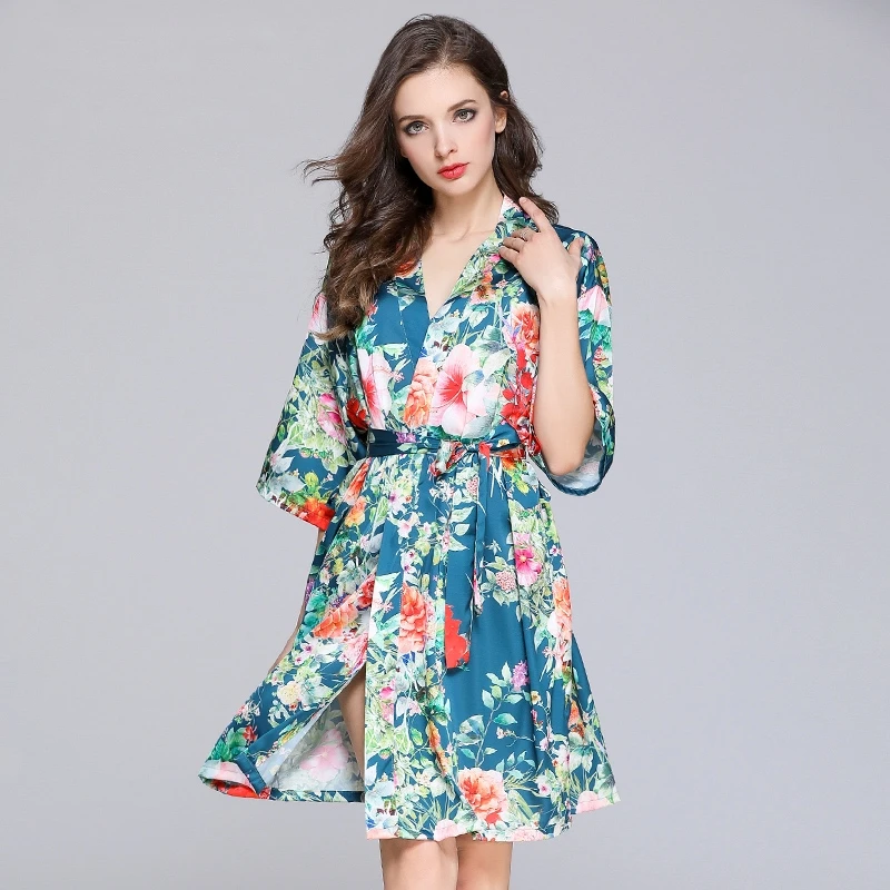 

Silk Satin Floral Print Short Kimono Robe V Neck Half Sleeve Wedding Bride Bridesmaid Robe Sexy Sleepwear Dressing Gown