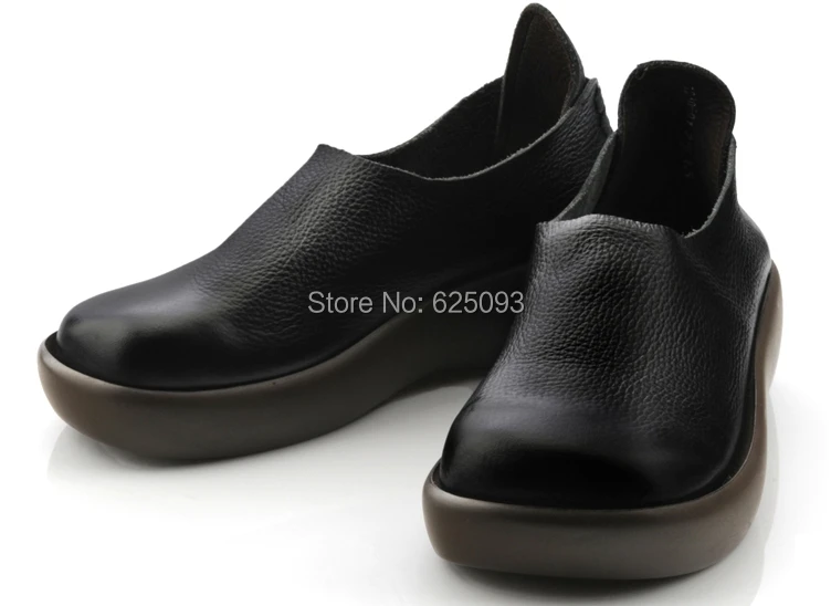 comfortable shoes for older women