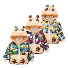 Куртки для маленьких мальчиков; одежда для малышей; детская куртка с капюшоном; коллекция года; зимняя детская теплая верхняя одежда с рисунком медведя; плотные пальто для маленьких детей