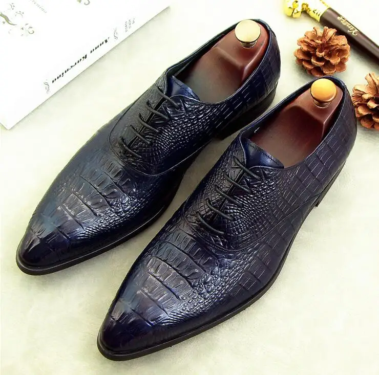 Новые деловые туфли в британском стиле с острым носком тонкие кожаные туфли на шнуровке нарядные туфли с тиснением под крокодиловую кожу