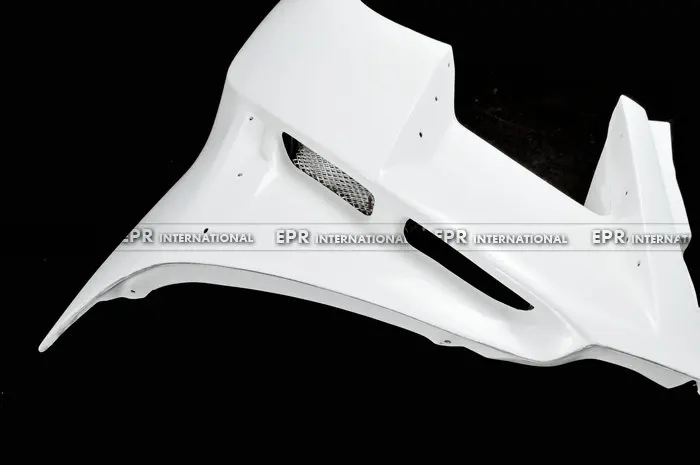 Nissan GTR R35 2013 Ver Varis FRP Front fender with carbon louver fin (Inc 6 fins,  side maker use F51 Fuga) (8)_1