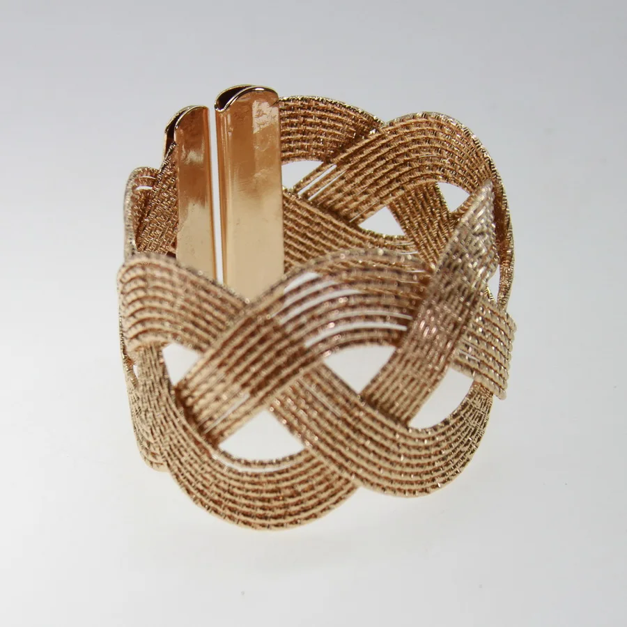 

free shipping gold/silver metal napkin ring , wedding napkin holder