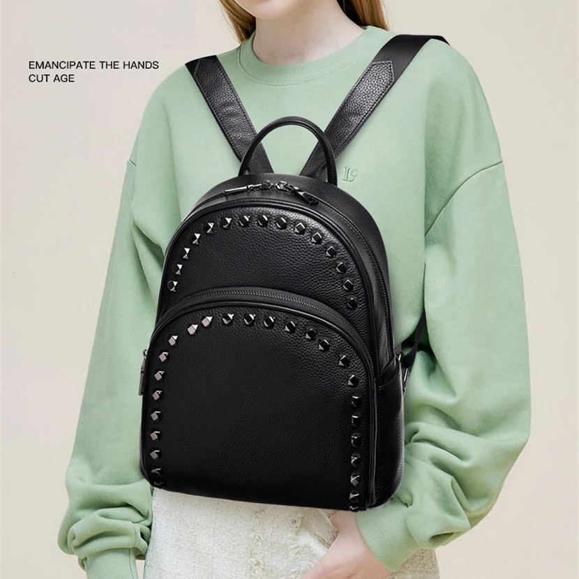 Модный женский рюкзак из натуральной кожи с заклепками брендовый коровьей