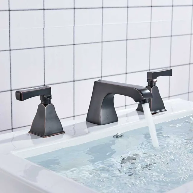 Bright-Chrome-Bathroom-Faucet-Widespread-Double-Handle-Basin-Mixer-Faucet-Deck-Mounted-Chrome-Hot-Cold-Water.jpg_640x640 (1)
