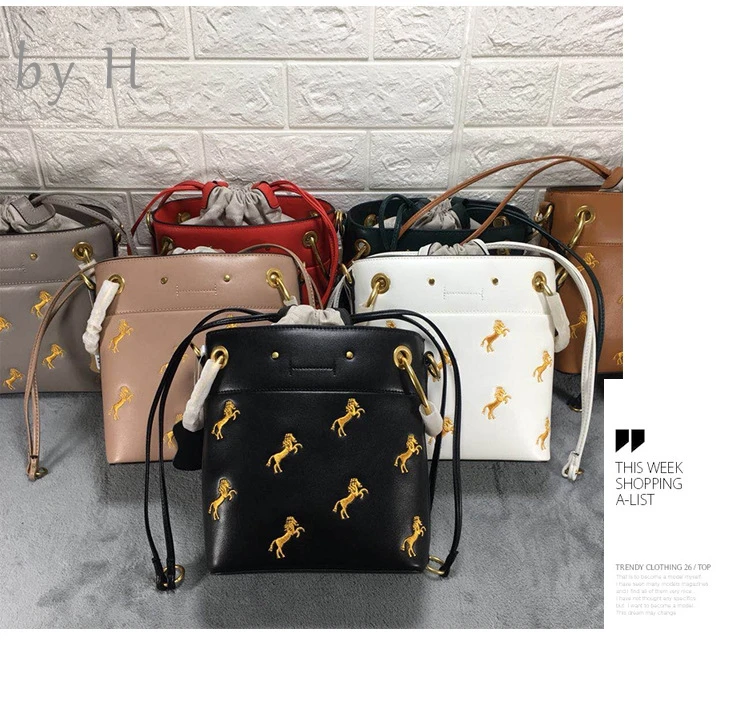 by H Crossbody Bags For Women,Luxury Handbags Women Bags Designer,Purses And Handbags, Horse Leisure Shoulder Bag bucket bag
by H Crossbody Bags For Women,Luxury Handbags Women Bags Designer,Purses And Handbags, Horse Leisure Shoulder Bag bucket bag