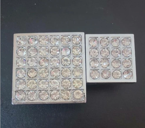 5Pcs-Zinc-Alloy-Square-Crystal-Modern-Simple-Design-Cabinets-Handle-Diameter-30-OR-40MM- (1).jpg
