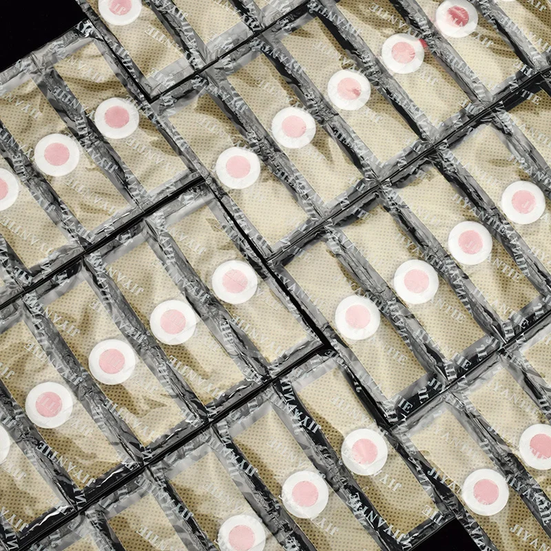 B (7)