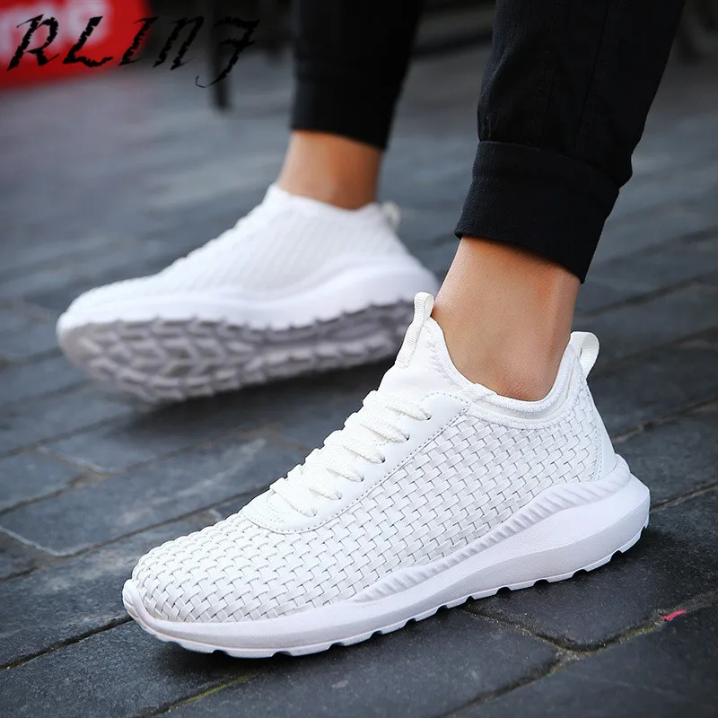 2018 Women's Breathable Mesh Shock Absorbers Lightweight Wear resistant