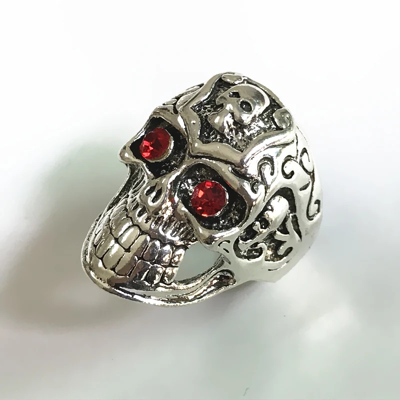 

Hot Sale Stainless Steel Ring Skull Head Rings Retro Red Eyes Skeleton Ring Personality Punk Crystal Jewelry Wholesale Cheap