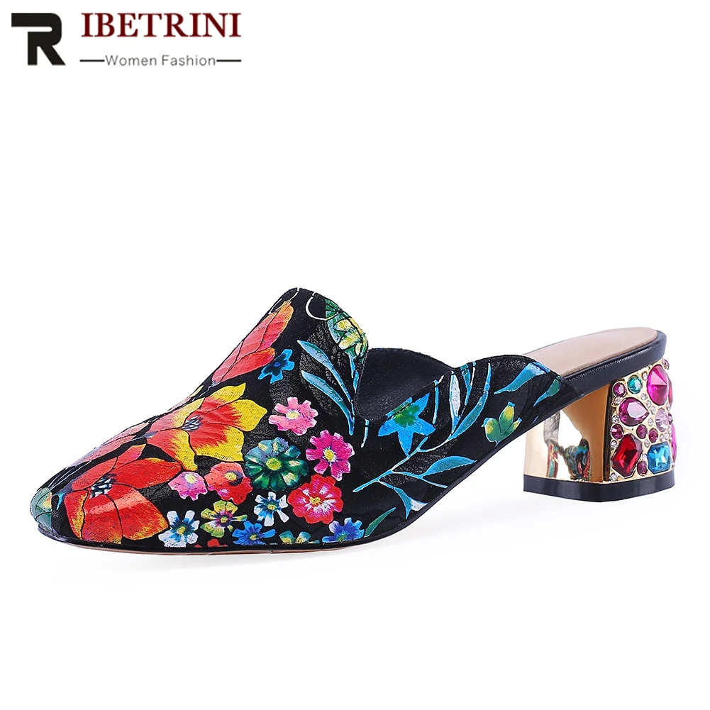 

RIBETRINI 2019 Fashion Embroider Black Slip On Mules Summer Genuine Leather Shoes Slippers Women Shoes Woman Large Size 34-43