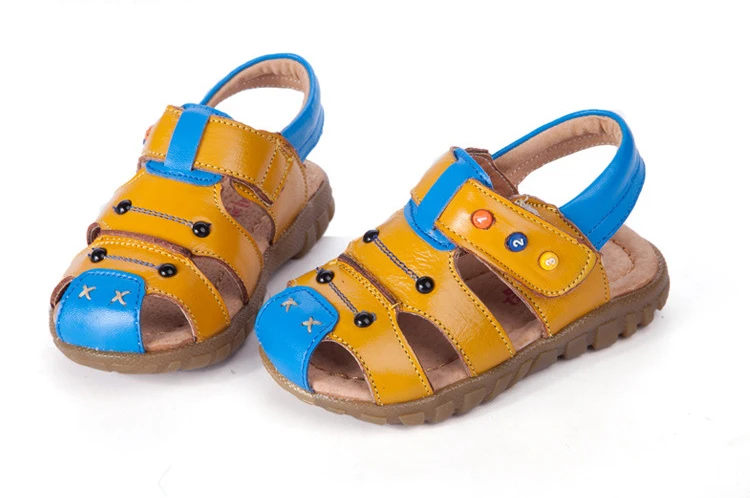 Летние пляжные сандалии из натуральной кожи с рисунком для маленьких мальчиков, желтые и коричневые школьные сандалии для мальчиков 1, 2, 3, 5, 7, 9, 11 лет, новинка