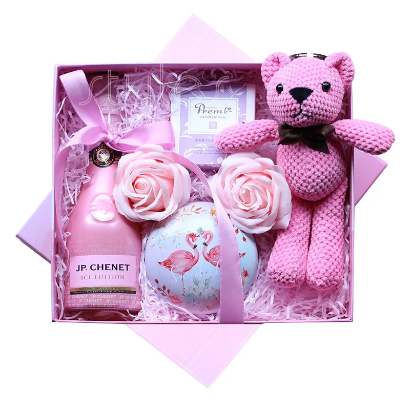 gitf box with lovely rabbit toy (5)