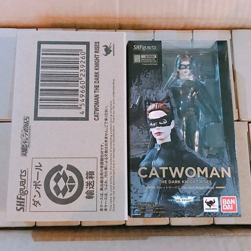 

WSTXBD Original BANDAI Tamashii Nations S.H. Figuarts SHF Catwoman The Dark Knight Action Figure Brinquedos Dolls Toys Figurals