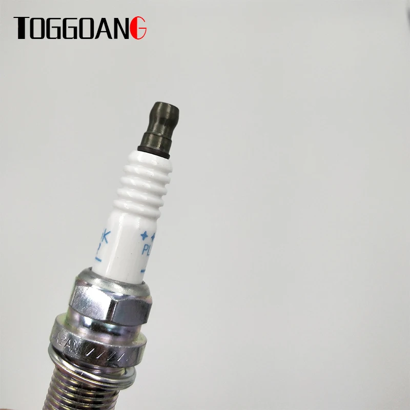 

22401-5M016 PLFR6A-11 Iridium Spark Plug For Nissan Maxima Sentra Infiniti 224015M016 PLFR6A11 4pcs/lot