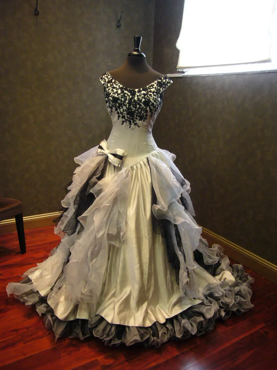 skull wedding dress