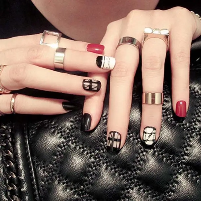 DIY короткие овальные наконечники для дизайна ногтей с клеем, геометрические узоры для девочек, модные накладные ногти, женские сексуальные красные черные накладные ногти