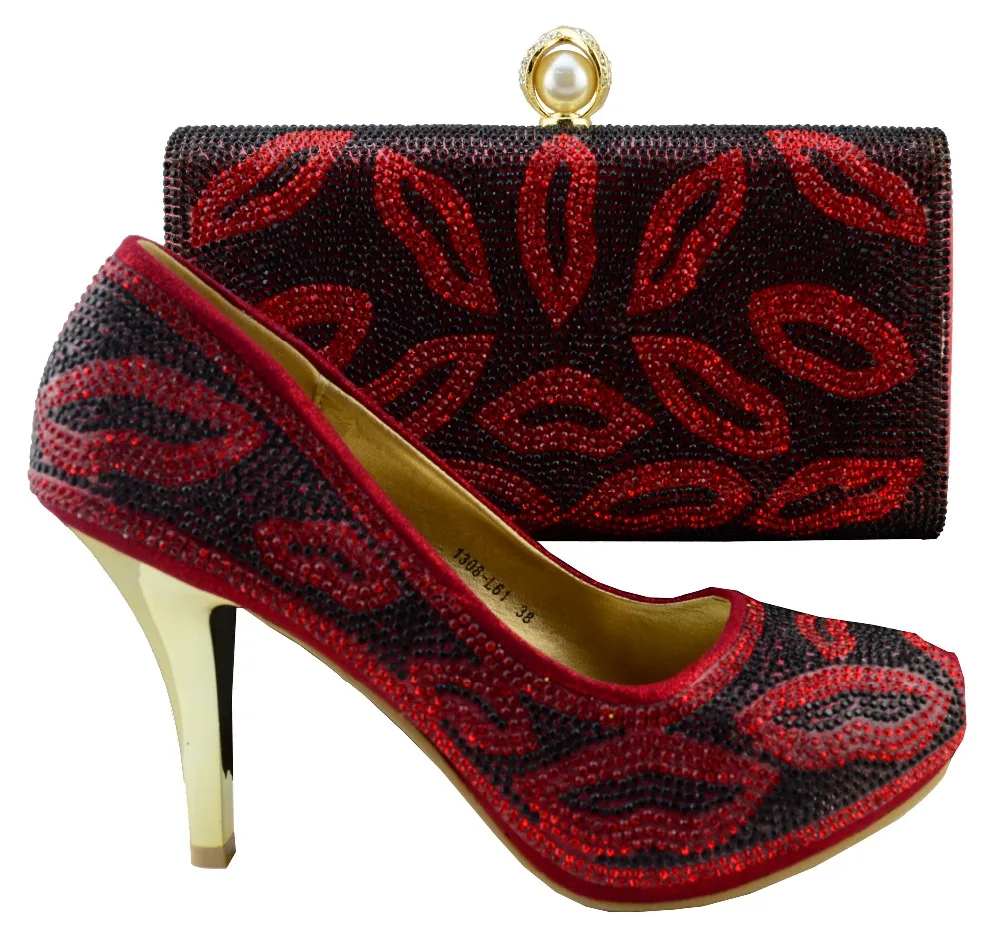 

Latest Matching Women Shoe and Bag Set Decorated with Rhinestone Italian Shoe and Bag Set Buckle Strap Decorated with Appliques