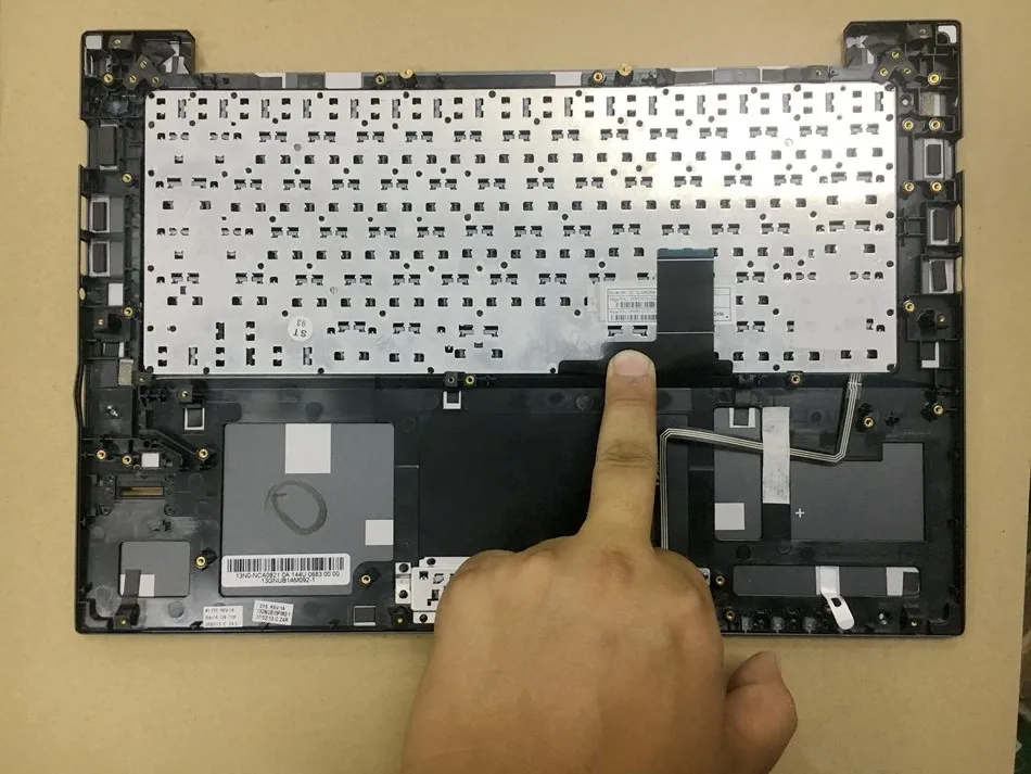 New US Top Cover Palmrest keyboard For ASUS PRO BU400 BU400V BU400A B400A B33E B23E E450CC E450 BX32VD BX32 Laptop Keyboard New US Top Cover Palmrest keyboard For ASUS PRO BU400 BU400V BU400A B400A B33E B23E E450CC E450 BX32VD BX32 Laptop Keyboard