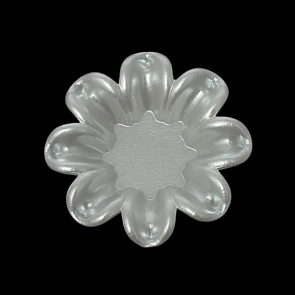 

DoreenBeads Acrylic Beads Caps Flower White 19.0mm( 6/8") x 19.0mm( 6/8"), 5 PCs 2016 new