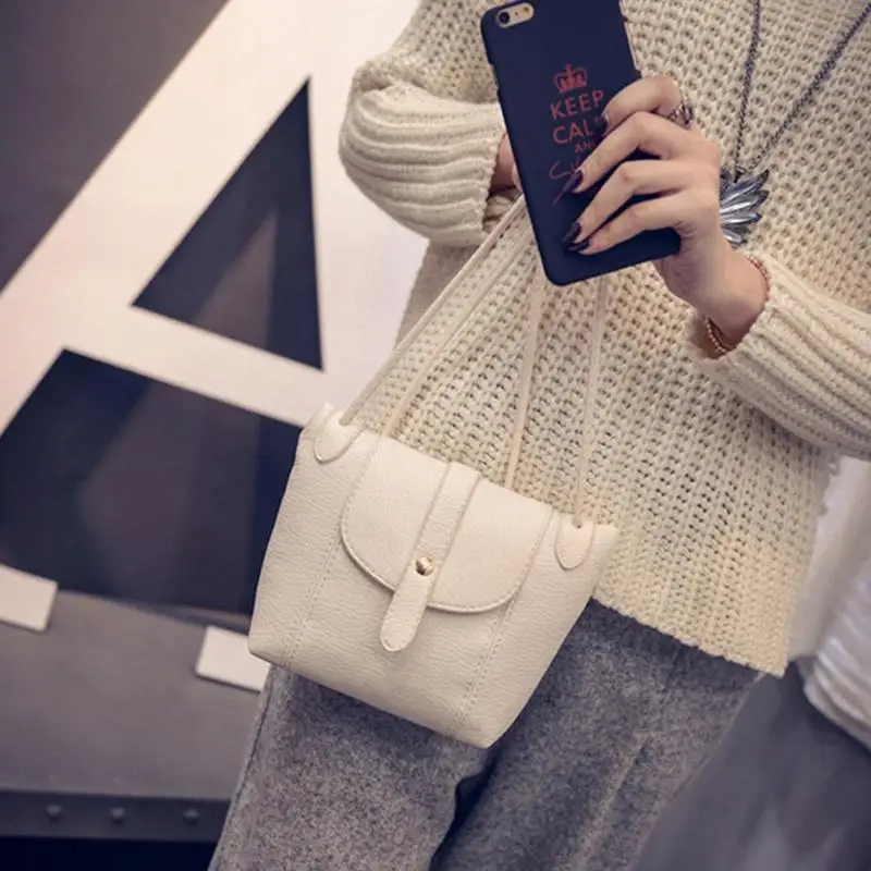 المرأة الأحمر حقيبة خمر لينة بو الجلود Crossbody أكياس صغيرة الكتف حقيبة ساعي السيدات رفرف حقائب موهير