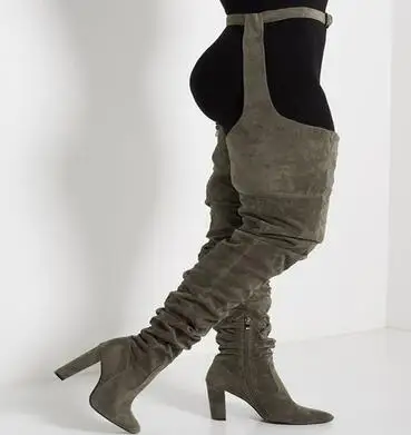 Женские сапоги выше колена из искусственной кожи с острым носком; женские пикантные сапоги на высоком квадратном каблуке; женские сапоги с ремешком и пряжкой - Цвет: Темно-серый