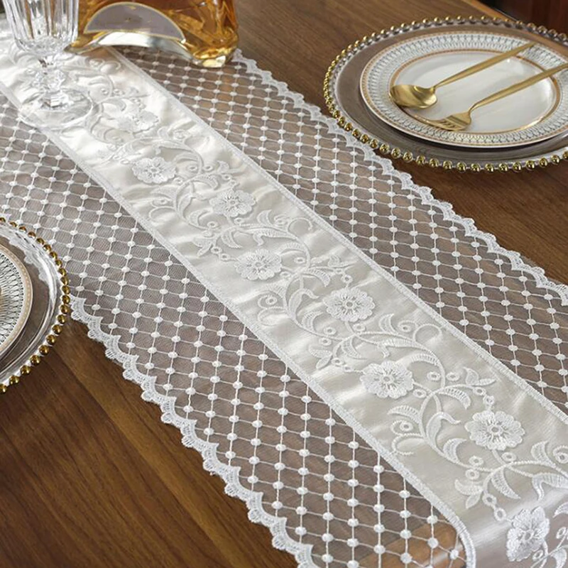 30*70cm Rose Flower Lace Table Flag Princess Table Runner Beige TV Ark Cover Cloth French Romantic Tablecloth Home Decoration