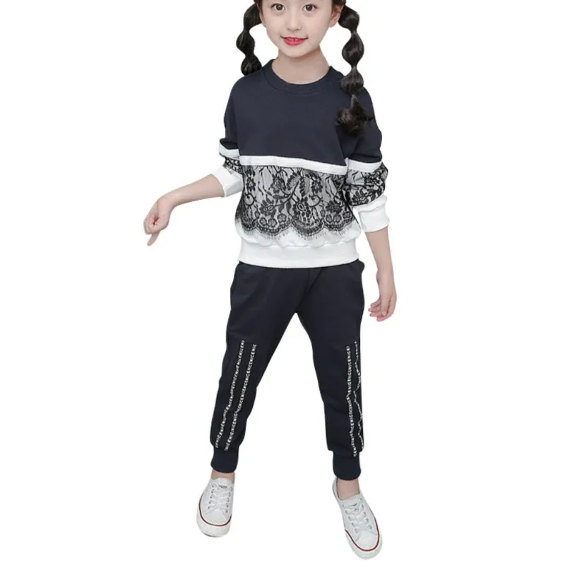 

Casual baby Girls clothes baby newborn baby clothes kids clothes Girl lace stitching sweater + letter trousers sets 2017 New