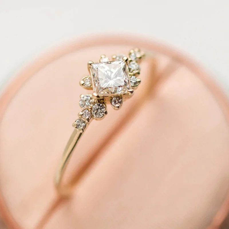 BOAKO 2018 Newest Fashion Wedding Rings for Women Gold-Color Crystal Cubic Zirconia Square Shape Ring Jewelry anillos X7-M1