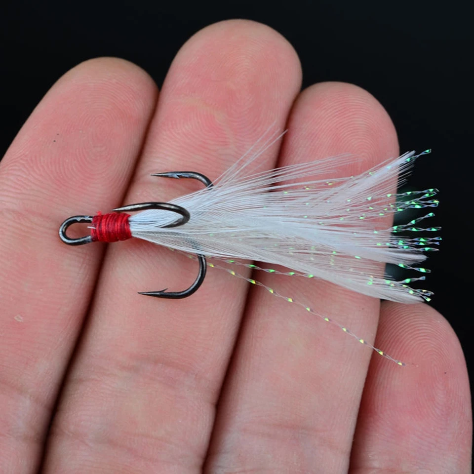 Lot 20pcs Fishing Hooks Treble With Feather For Minnow Fishing Lures Crankbaits Lot 20pcs Fishing Hooks Treble With Feather For Minnow Fishing Lures Crankbaits