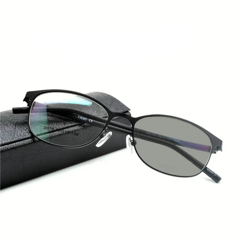 Anti UV reflective Transition Sun Photochromic Reading Glasses Women