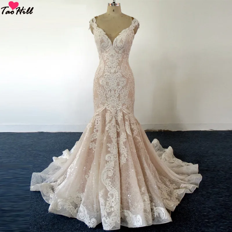 

TaoHill Luxury Mermaid Lace Wedding Dress V-neck Backless with Button Wedding Bridal Gown