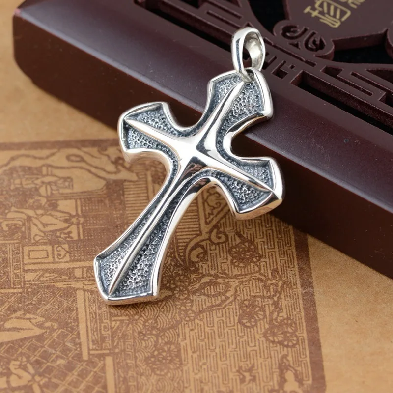

2019 Pearl Circle Emperor Jewelry Line S925 Antique Style Men's Fashion Cross Pendant Thai Wholesale