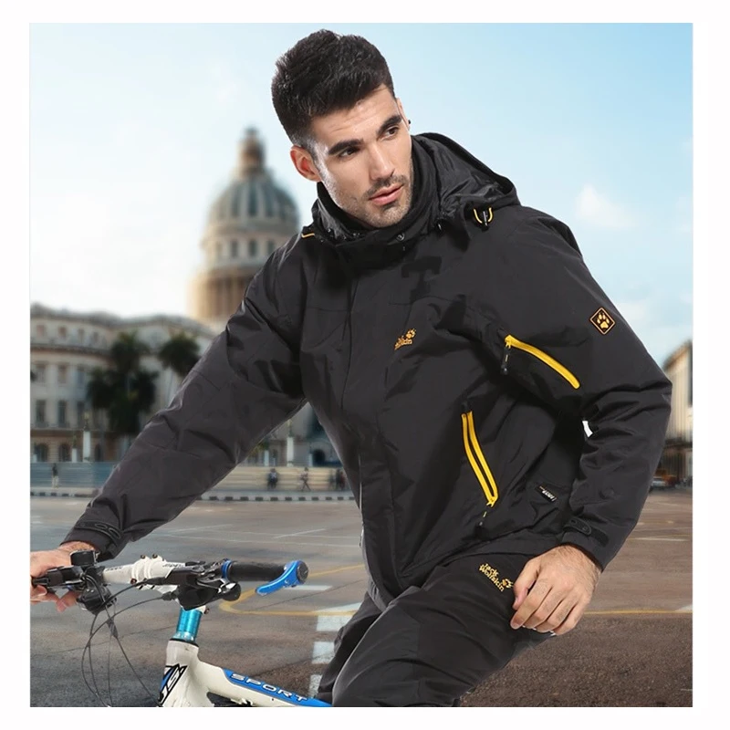 

Men Softshell Outdoor Jackets Waterproof Windproof Thermal Coats Hiking Camping Trekking Male Jacket Hoodies Jacket for Walking