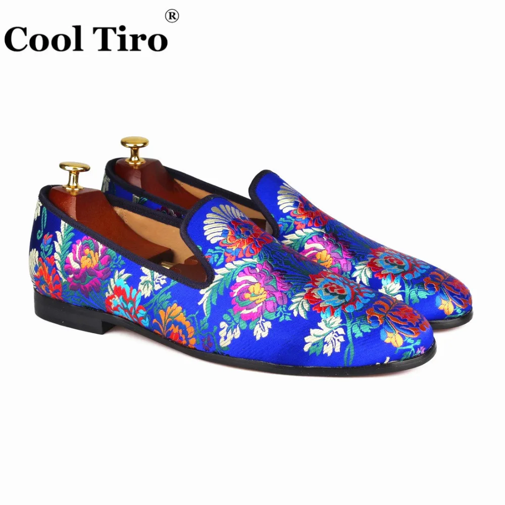 

COOL TIRO Man Handmade leather Tassel Party and Wedding Zapatos Hombre embroidery Smoking Loafers Shoes Studded Vintage Shoes