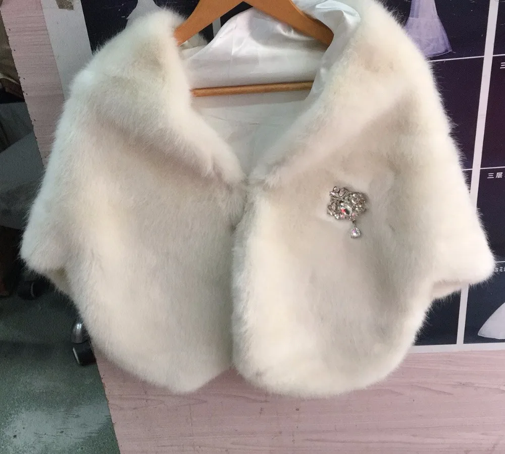 CloverBridal высокого качества цвета слоновой кости Теплый Зимний свадебный плащ