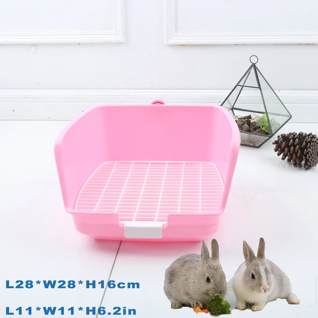 2018 New Free pet rabbit toilet Plastic multicolor rabbit to clean