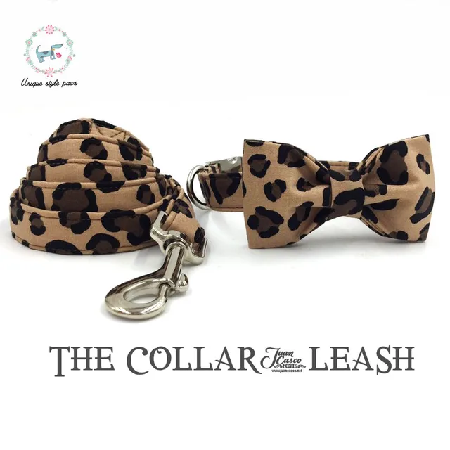 Il leapard stampa cane collare e guinzaglio set con l'arco tie cotone dog & cat Il leapard stampa cane collare e guinzaglio set con l'arco tie cotone dog & cat
