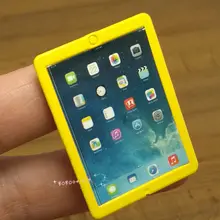 Кукольный домик Миниатюрный 1:12 игрушка Металл желтый мини-планшетный ноутбук Длина 3,9 см SPO481