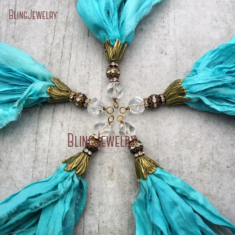 20171213-PM9119- Antique Bronze Turquoise Sari Silk Tassel Pendant_4