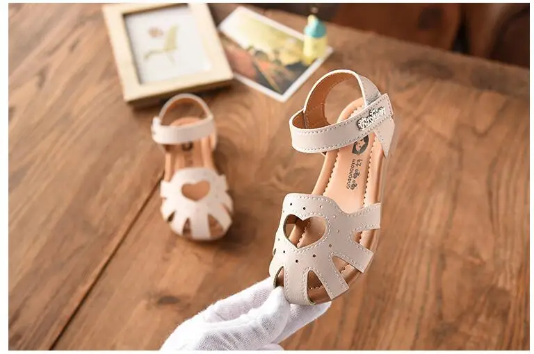 kids sandals (112)